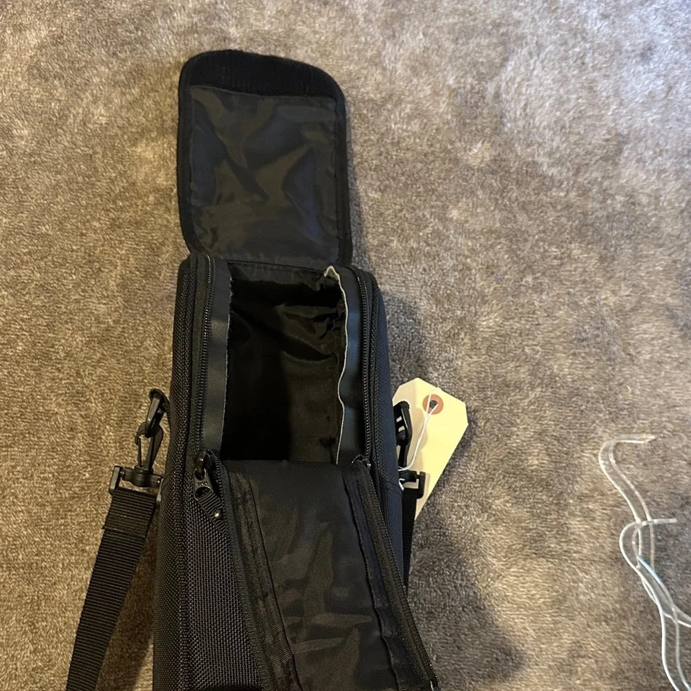 Nikon Black‎ CL M2 Lens Case Storage